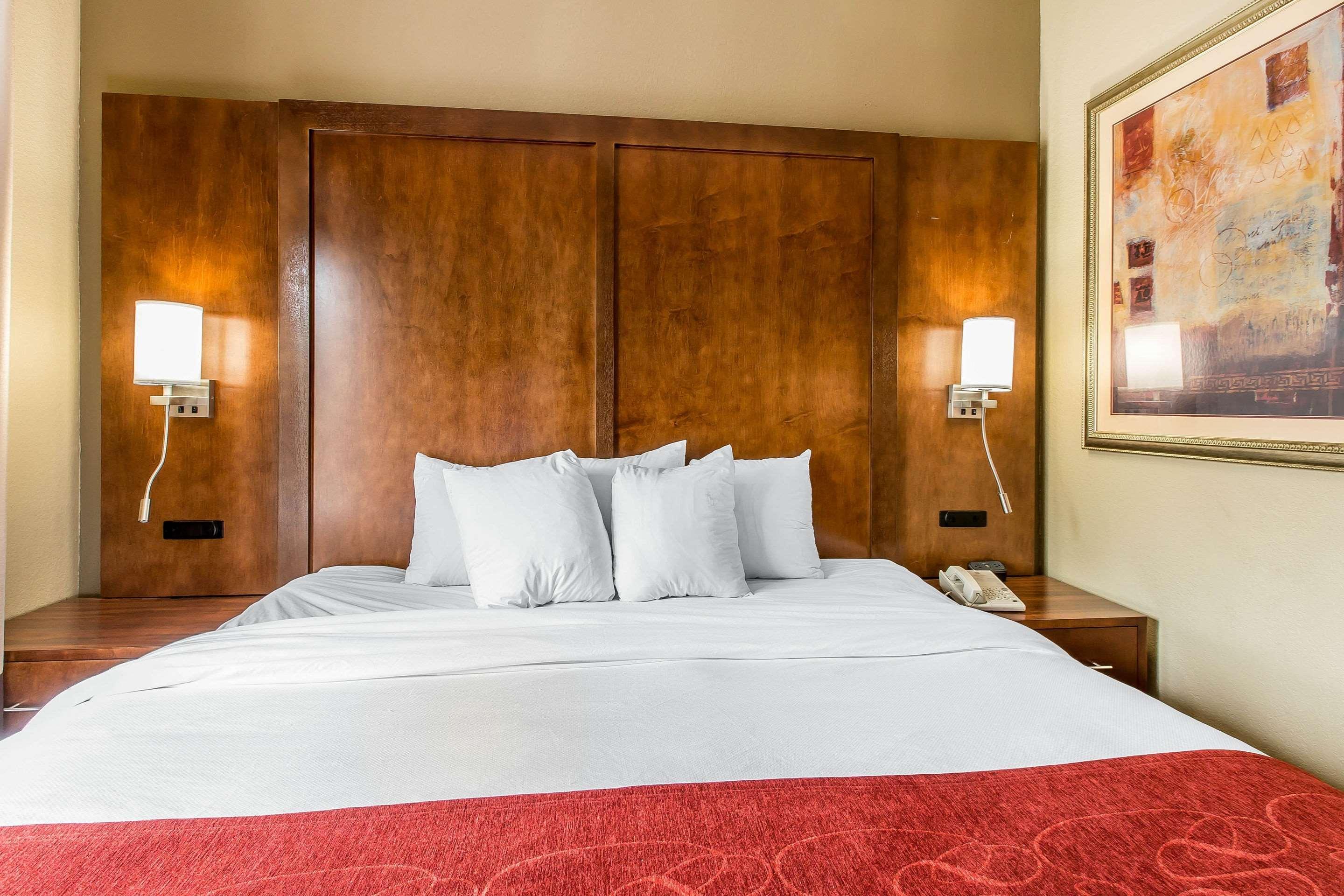 Comfort Suites Oxford I-20 Exit 188 Екстер'єр фото
