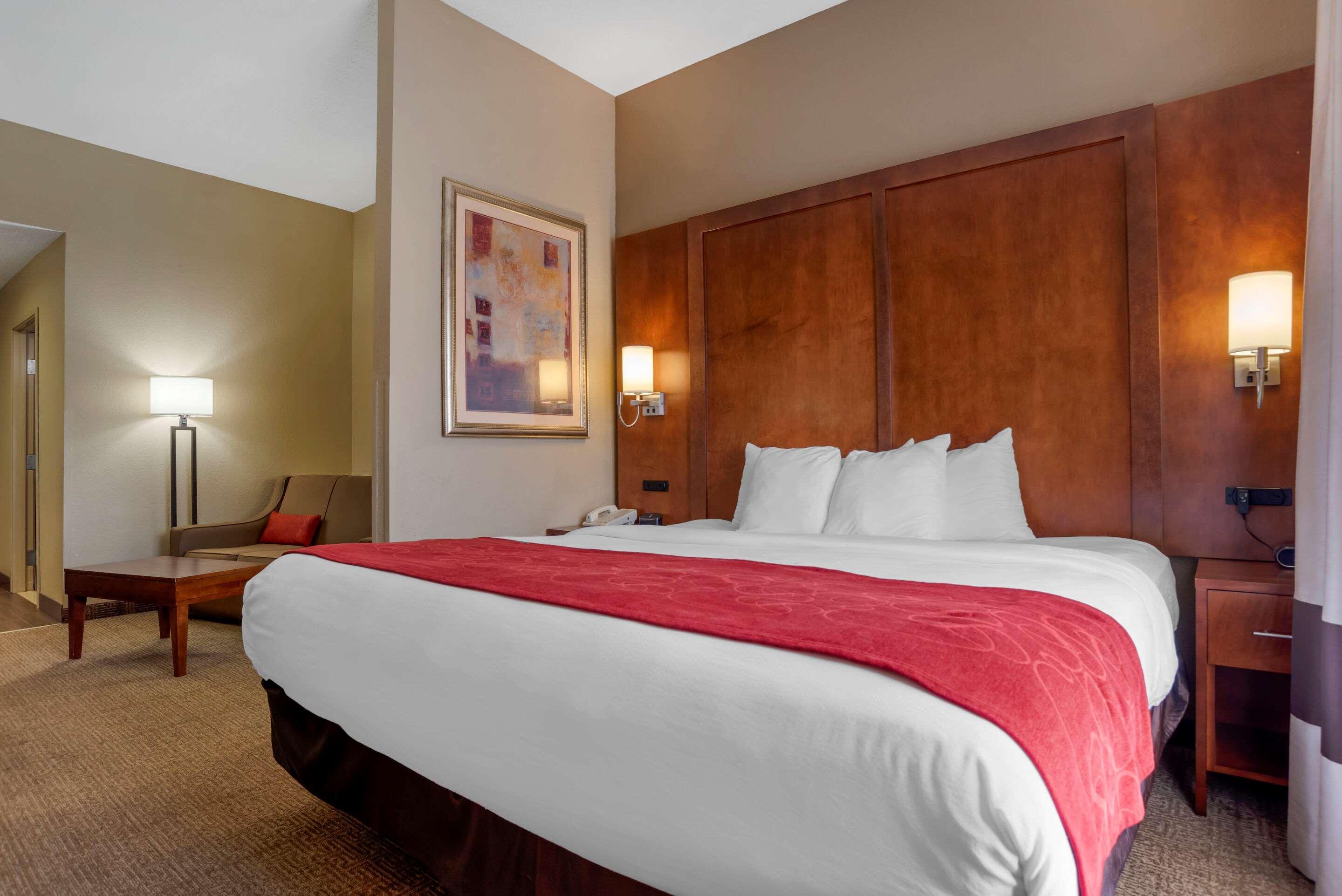 Comfort Suites Oxford I-20 Exit 188 Екстер'єр фото