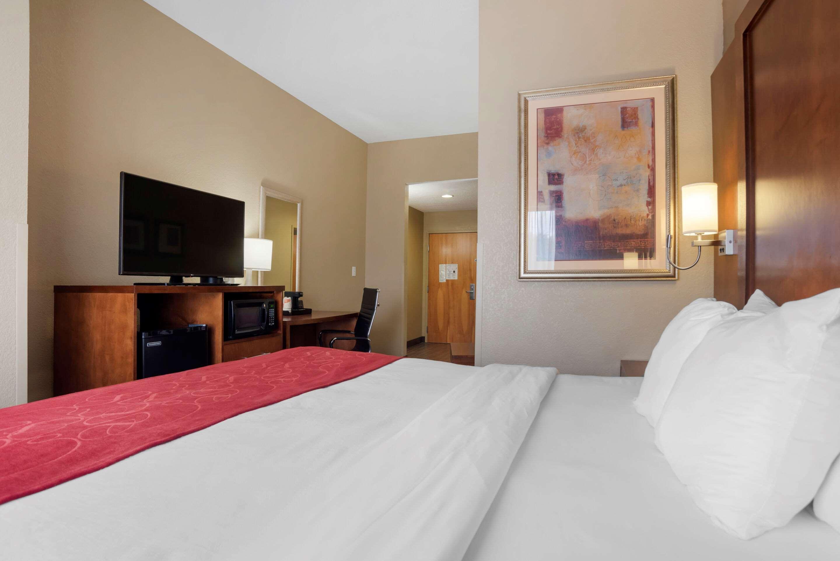Comfort Suites Oxford I-20 Exit 188 Екстер'єр фото