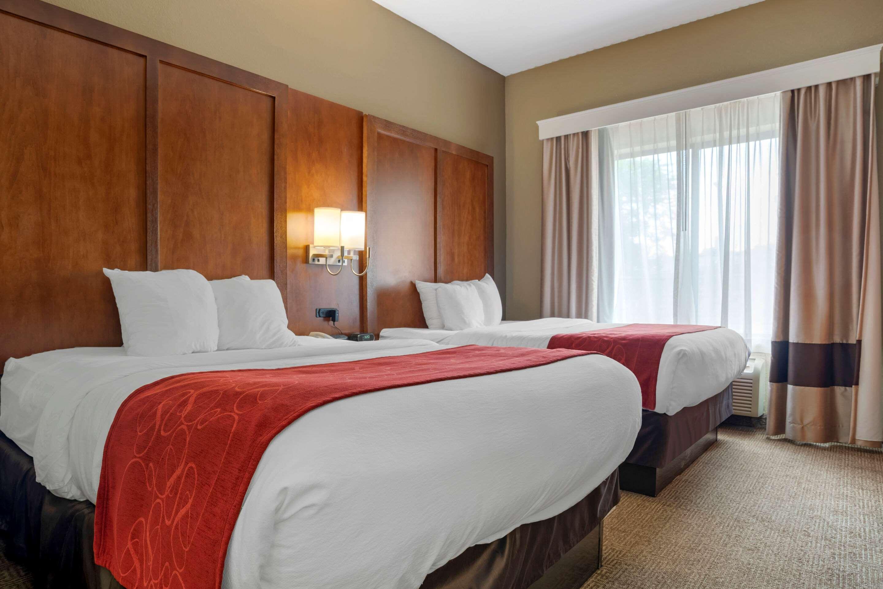 Comfort Suites Oxford I-20 Exit 188 Екстер'єр фото